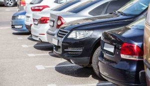 Auto distrutta nel parcheggio - Inchiostroverde.it (Fonte foto Canva)