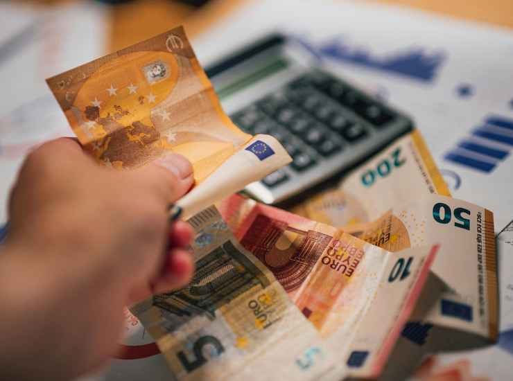Bonus Meloni ti arrivano più di 400 euro - Inchiostroverde.it (Fonte foto Canva)