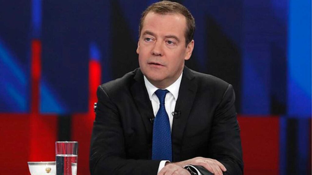 Dmitry Medvedev - Wikipedia - InchiostroVerde.it