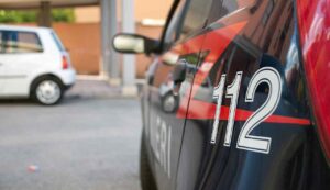 Fermo della macchina e 8000 mila euro di multa - Inchiostroverde.it (Fonte foto Canva)