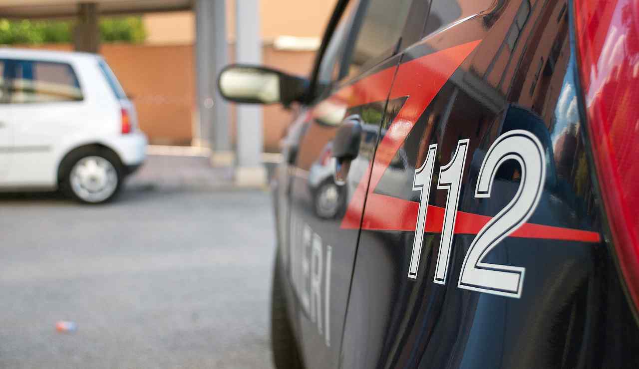 Fermo della macchina e 8000 mila euro di multa - Inchiostroverde.it (Fonte foto Canva)