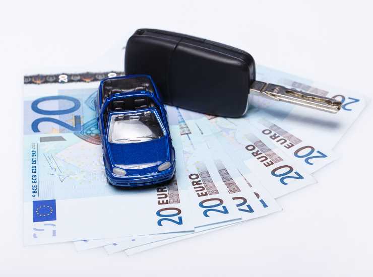 RC Auto 200 euro di sconto - Inchiostroverde.it (Fonte foto Canva)