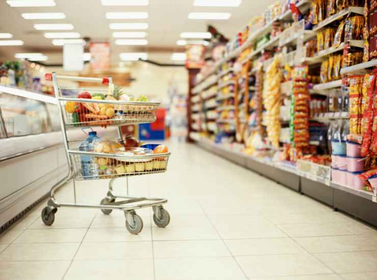 Richiamo alimentare allerta sanitaria - Inchiostroverde.it (Fonte foto Canva)