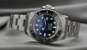 Rolex Daytona ecco quanto costa - Inchiostroverde.it (Fonte foto Canva)