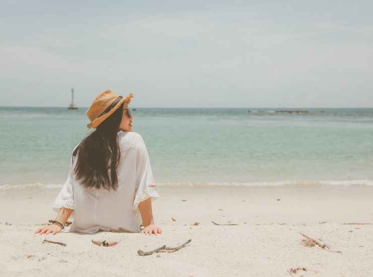 Vacanze al mare milioni di italiani costretti a rinunciare - Inchiostroverde.it (Fonte foto Canva)