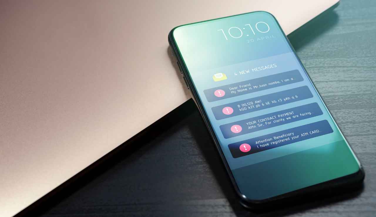 Allarme truffa app pericolosa - Inchiostroverde.it (Fonte foto Canva)