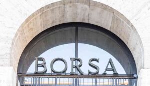 Bloccati investimenti a Piazza affari - Inchiostroverde.it (Fonte foto Canva)
