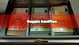 Doppio bonifico - fonte_Canva - inchiostroverde.it