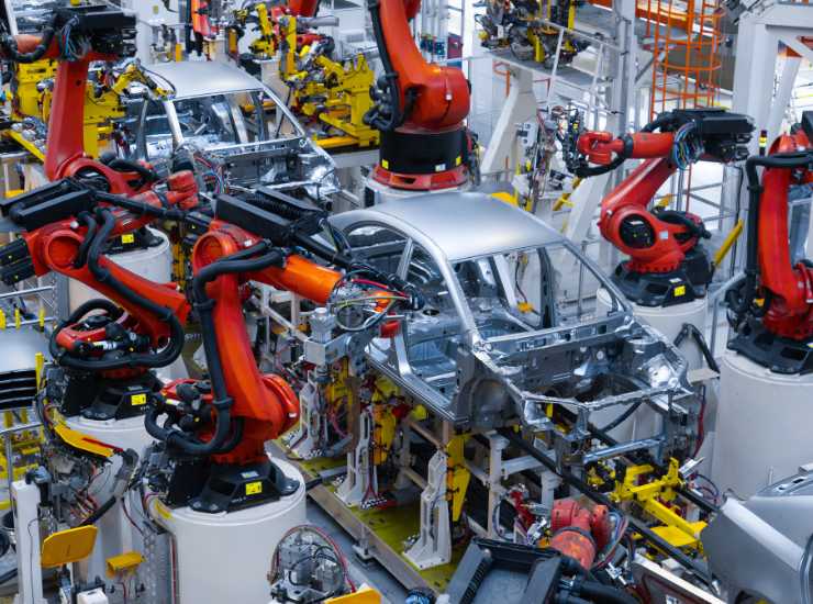 Industria leader in Italia chiude i battenti - Inchiostroverde.it (Fonte foto Canva)