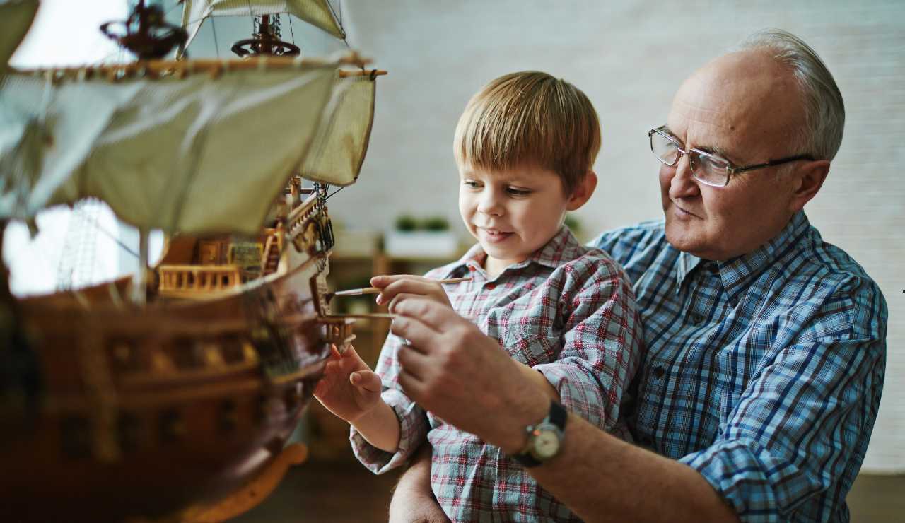 Nonno e nipote -Fonte_Canva. inchiostroverde.it