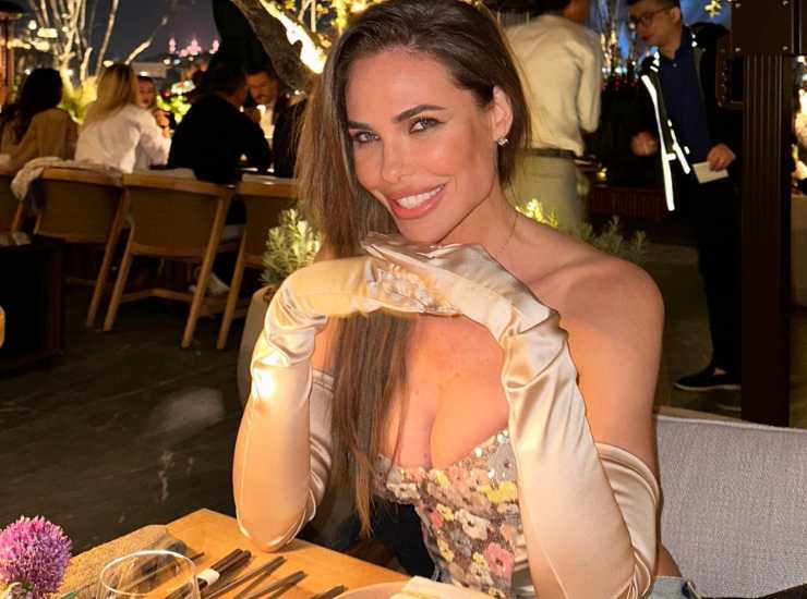Bambina in foto oggi è una star della tv - Inchiostroverde.it (Fonte foto Instagram @ilaryblasi)