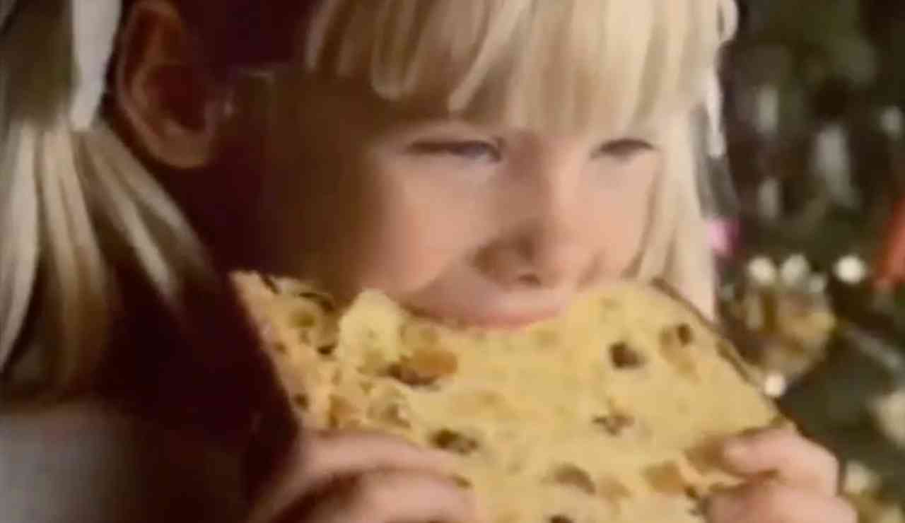 Bambina in foto oggi è una star della tv - Inchiostroverde.it (Fonte foto YouTube.com)