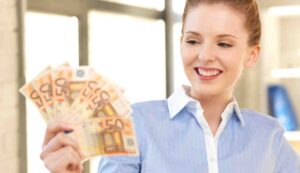 Guadagni anche più di 500 euro al mese così - Inchiostroverde.it (Fonte foto Canva)