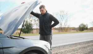 Mai più auto in panne con questo trucco - Inchiostroverde.it (Fonte foto Canva)