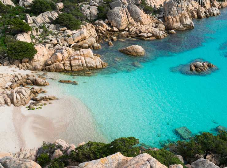 Missili nel mare della Sardegna - Inchiostroverde.it (Fonte foto Canva)