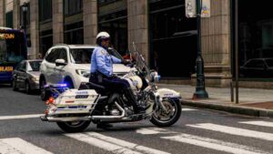 Polizia stradale (pexels.com) - inchiostroverde.it