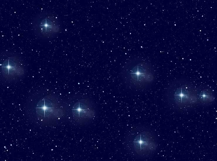 Stelle cadenti in anticipo - Inchiostroverde.it (Fonte foto Canva)