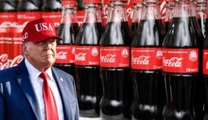 Trump addio alla Coca Cola - Inchiostroverde.it (Fonte foto realdonaldtrump e canva)
