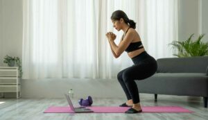 Allenamento tabata in casa - Inchiostroverde.it (Fonte foto Canva)