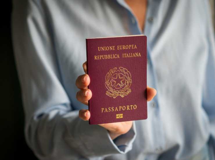 Passaporto bloccato dal 20 agosto - Inchiostroverde.it (Fonte foto Canva)