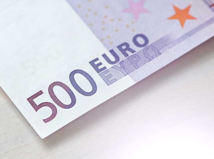 Bonus 500 euro dall'Inps come richiederlo - Inchiostroverde.it (Fonte Foto Canva)