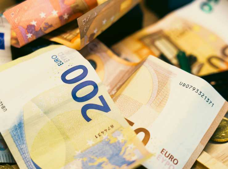 600 euro in arrivo per te come richiederli - Inchiostroverde.it (Fonte foto Canva)