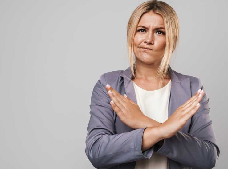 Questo posto è occupato - Inchiostroverde.it (Fonte foto Canva)