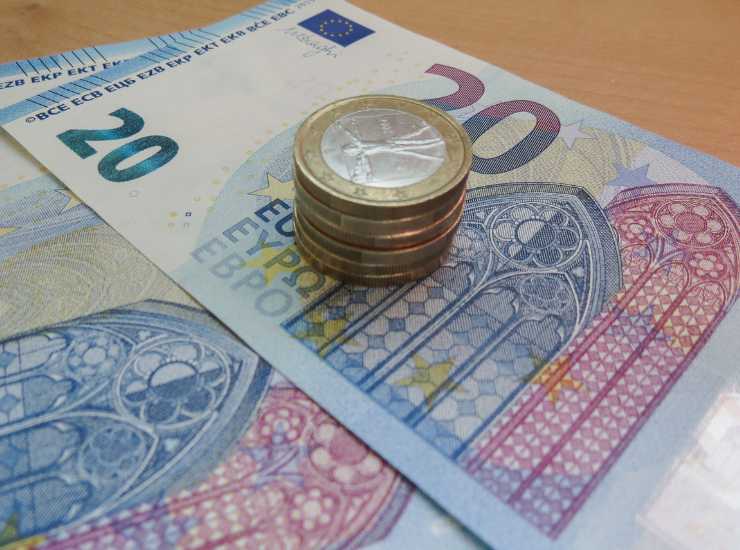 Truffa delle banconote da 20 euro - Inchiostroverde.it. (Fonte foto Canva)