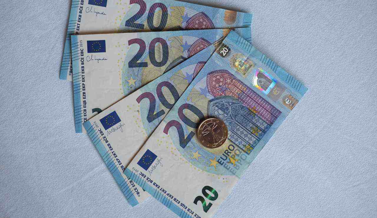 Truffa delle banconote da 20 euro - Inchiostroverde.it. (Fonte foto Canva)