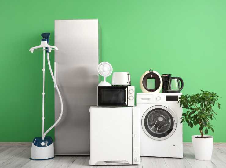 Nuovo bonus elettrodomestici da 200 euro - Inchiostroverde.it (Fonte foto Canva)